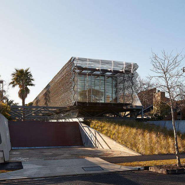 Exterior of Compound House by March Studio. Photograph: Peter Bennetts.